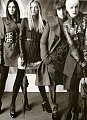Burberry F/W 07.08
M: Agyness, Lily D, Kiera G, Morwenna C & Georgia
Ph: Mario Testino